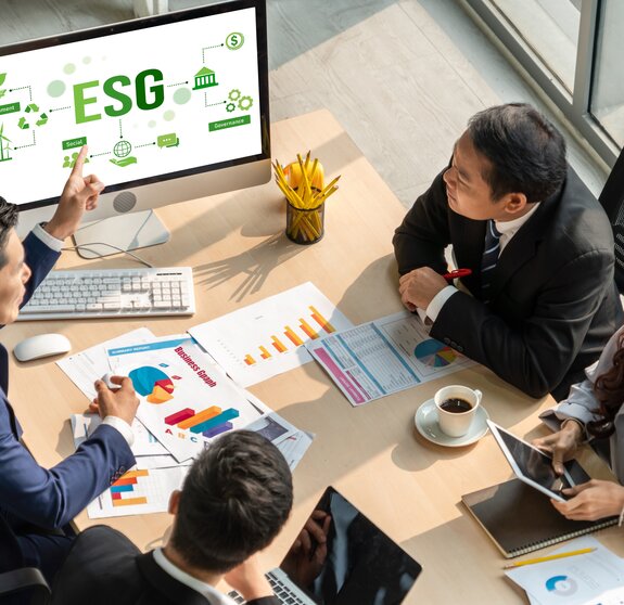 ESG environmental social governance policy for modish business to set a standard to achieve high ESG score